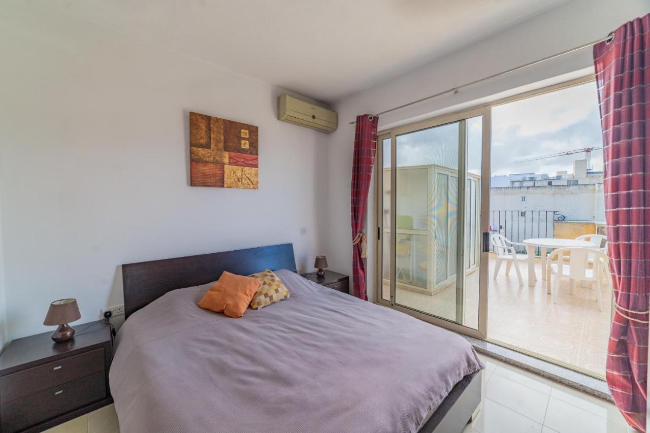 Amazing Views Of Spinola Bay In Heart Of Stjulians-Hosted By Sweetstay Saint Julian's Bagian luar foto