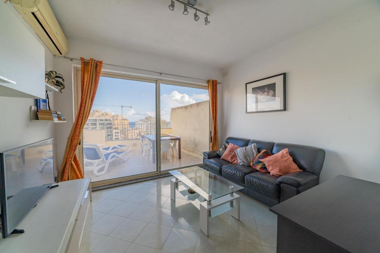 Amazing Views Of Spinola Bay In Heart Of Stjulians-Hosted By Sweetstay Saint Julian's Bagian luar foto