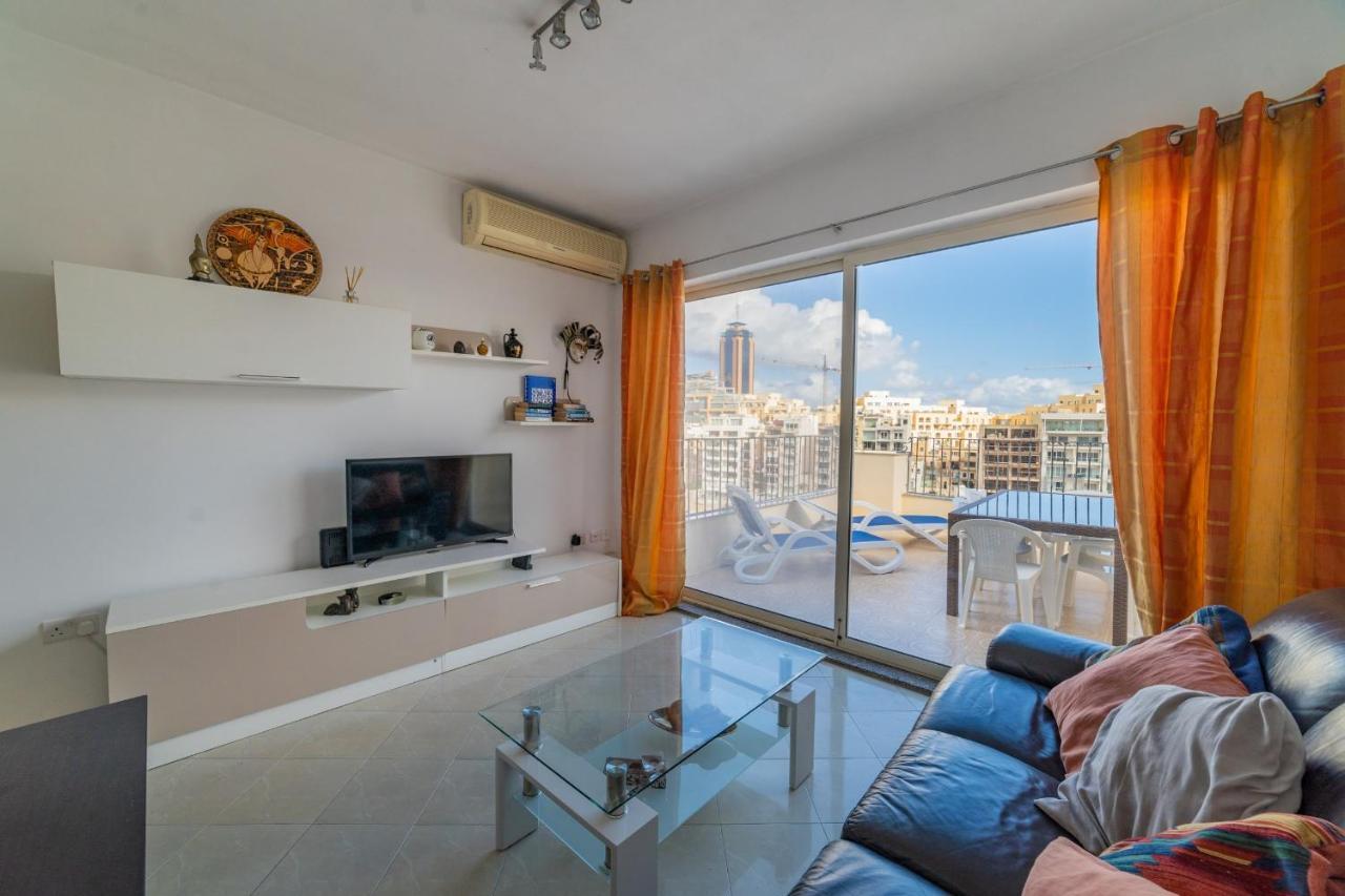 Amazing Views Of Spinola Bay In Heart Of Stjulians-Hosted By Sweetstay Saint Julian's Bagian luar foto